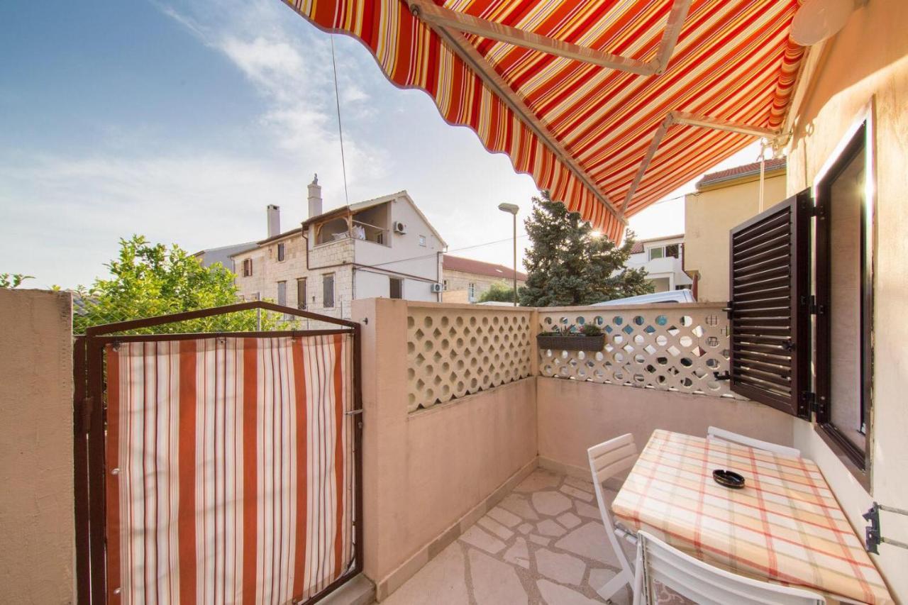 Apartmani Katija Komiža 外观 照片